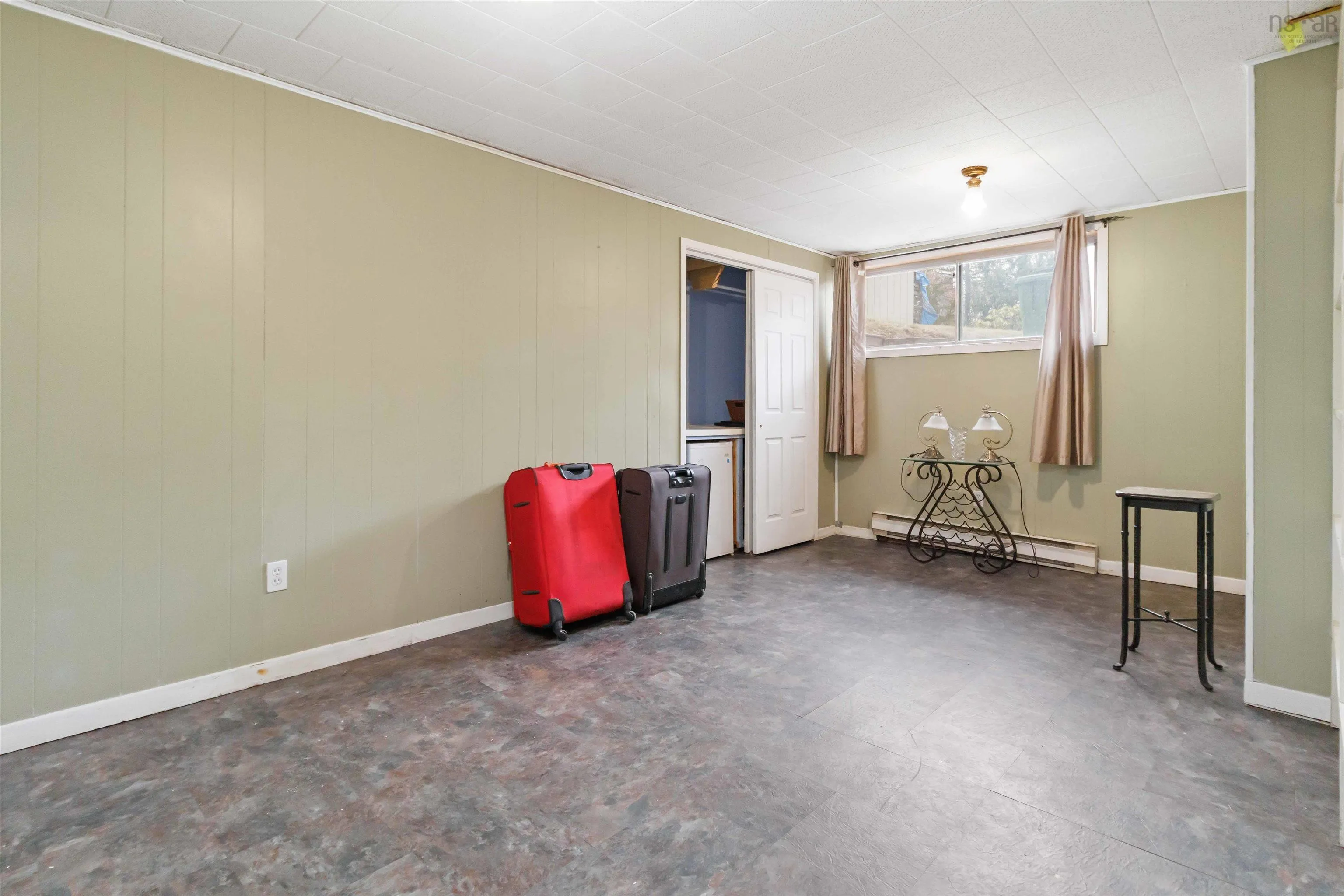 16 Oakburn Court, Halifax Ns B3m 2w6, 3 Bedrooms Bedrooms, ,2 BathroomsBathrooms,Residential,For Sale,Oakburn,202507848