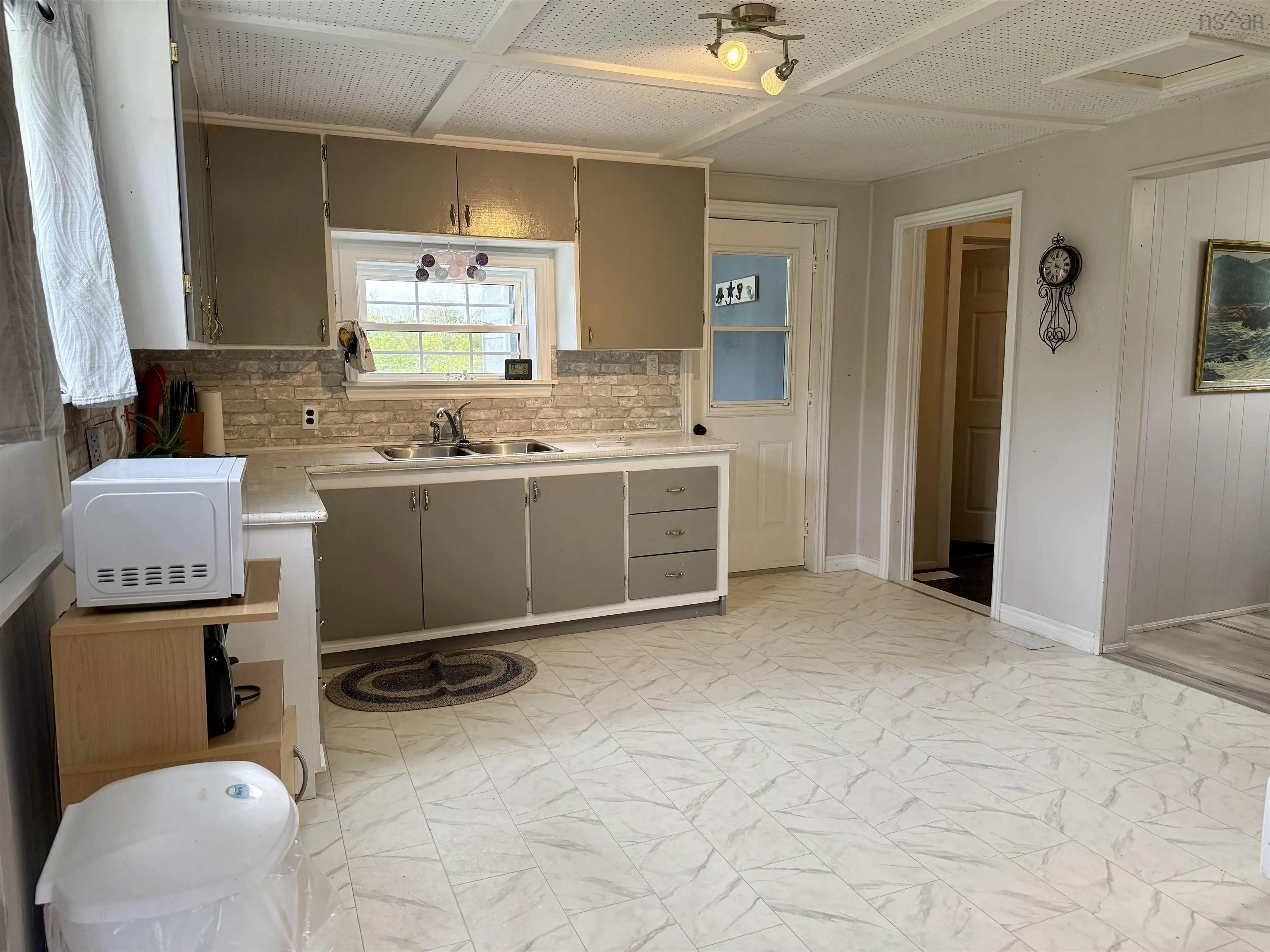 1716 Sandy Point Road, Sandy Point, NS B0T 1W0, 3 Bedrooms Bedrooms, ,1 BathroomBathrooms,Residential,For Sale,Sandy Point,202523475