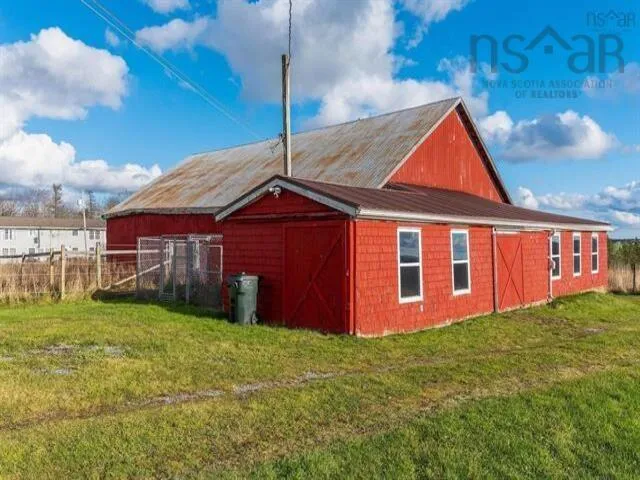 12 Hunter Road, Milford, NS B0N 1Y0, 5 Bedrooms Bedrooms, ,3 BathroomsBathrooms,Farm,For Sale,Hunter,202519392