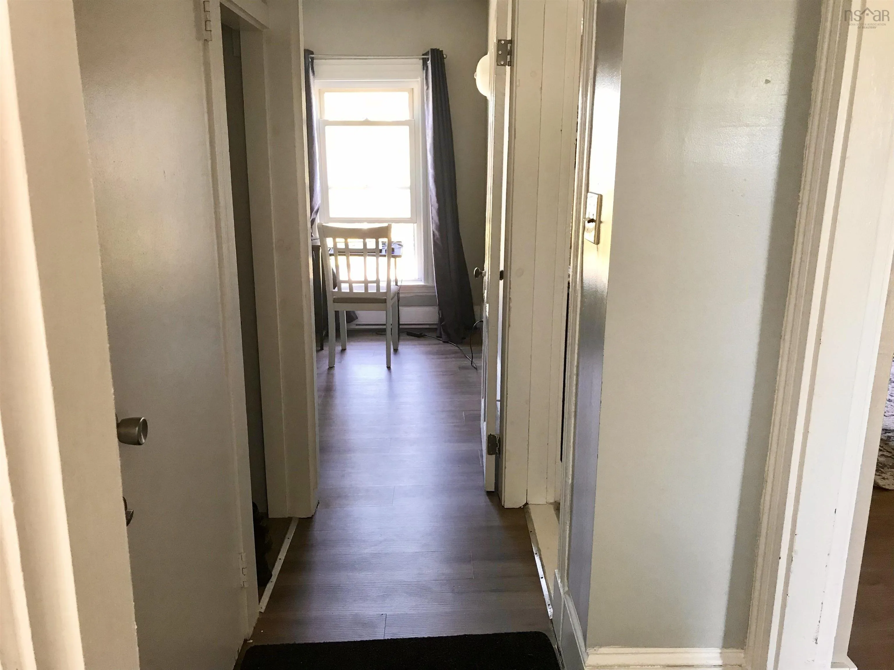 31 Barnard Street, Yarmouth, NS B5A 3T4, 3 Bedrooms Bedrooms, ,2 BathroomsBathrooms,Residential,For Sale,Barnard,202518467