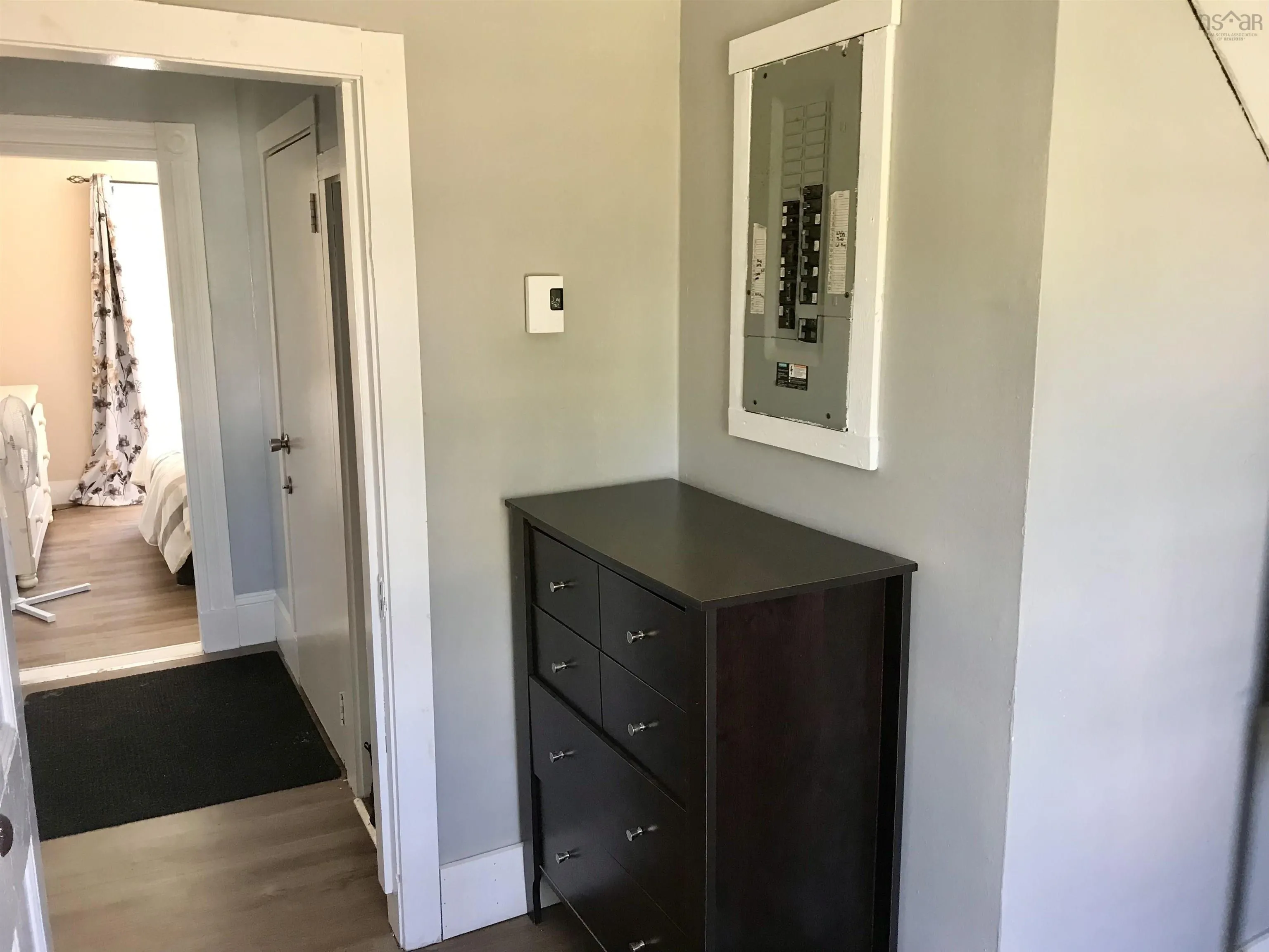 31 Barnard Street, Yarmouth, NS B5A 3T4, 3 Bedrooms Bedrooms, ,2 BathroomsBathrooms,Residential,For Sale,Barnard,202518467