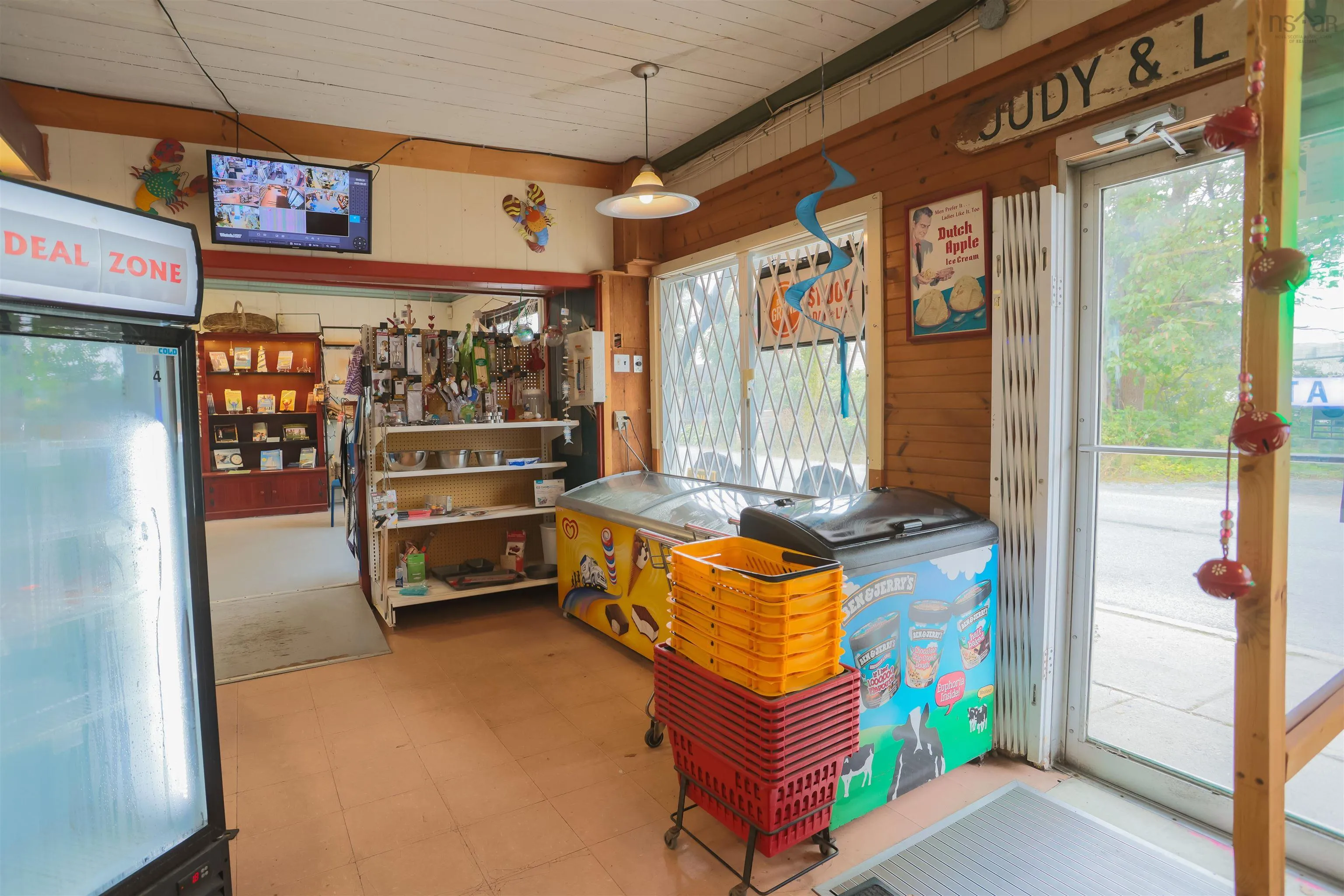 15 North Street, Lockeport, NS B0T 1L0, ,Commercial Sale,For Sale,North,202523228