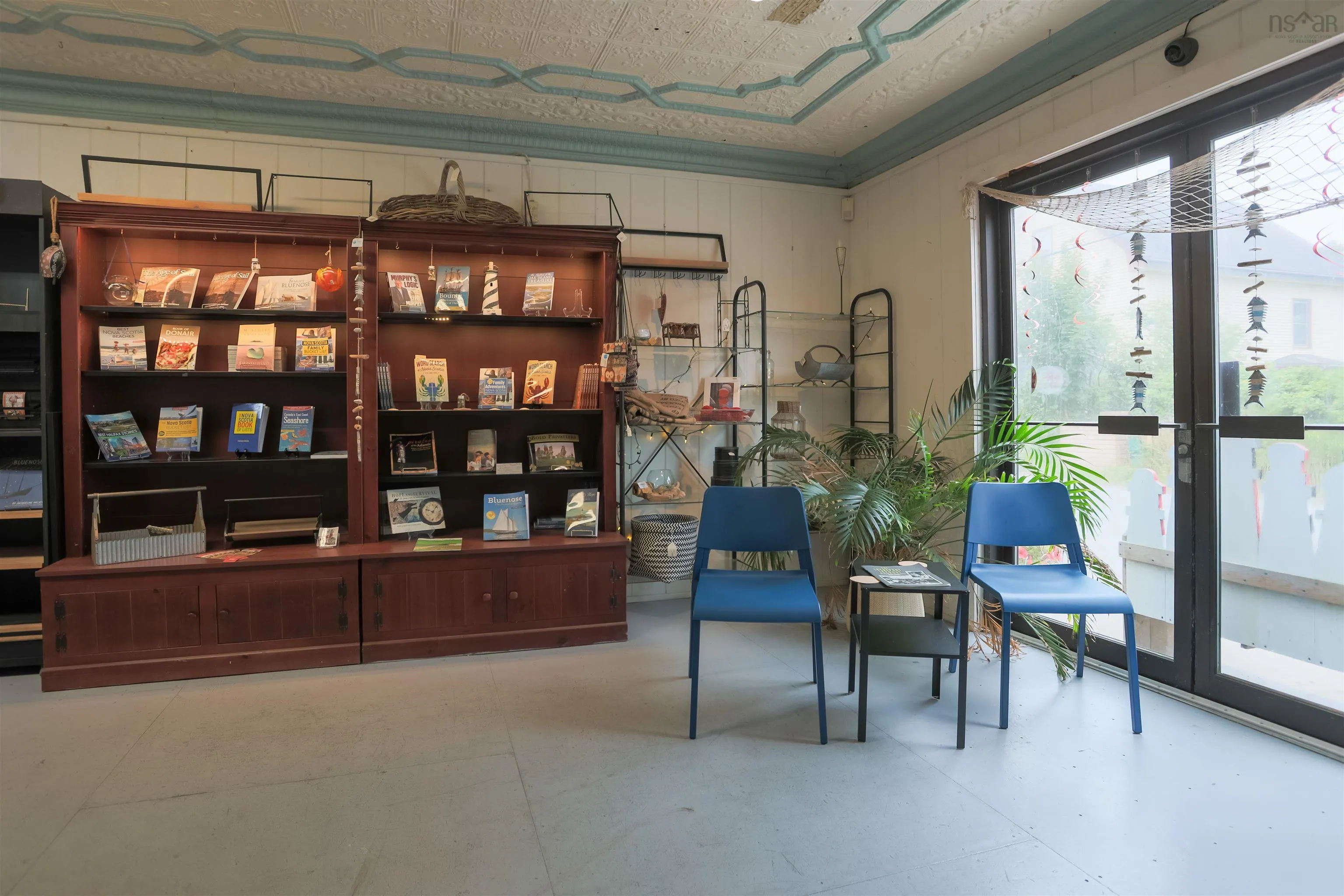 15 North Street, Lockeport, NS B0T 1L0, ,Commercial Sale,For Sale,North,202523228