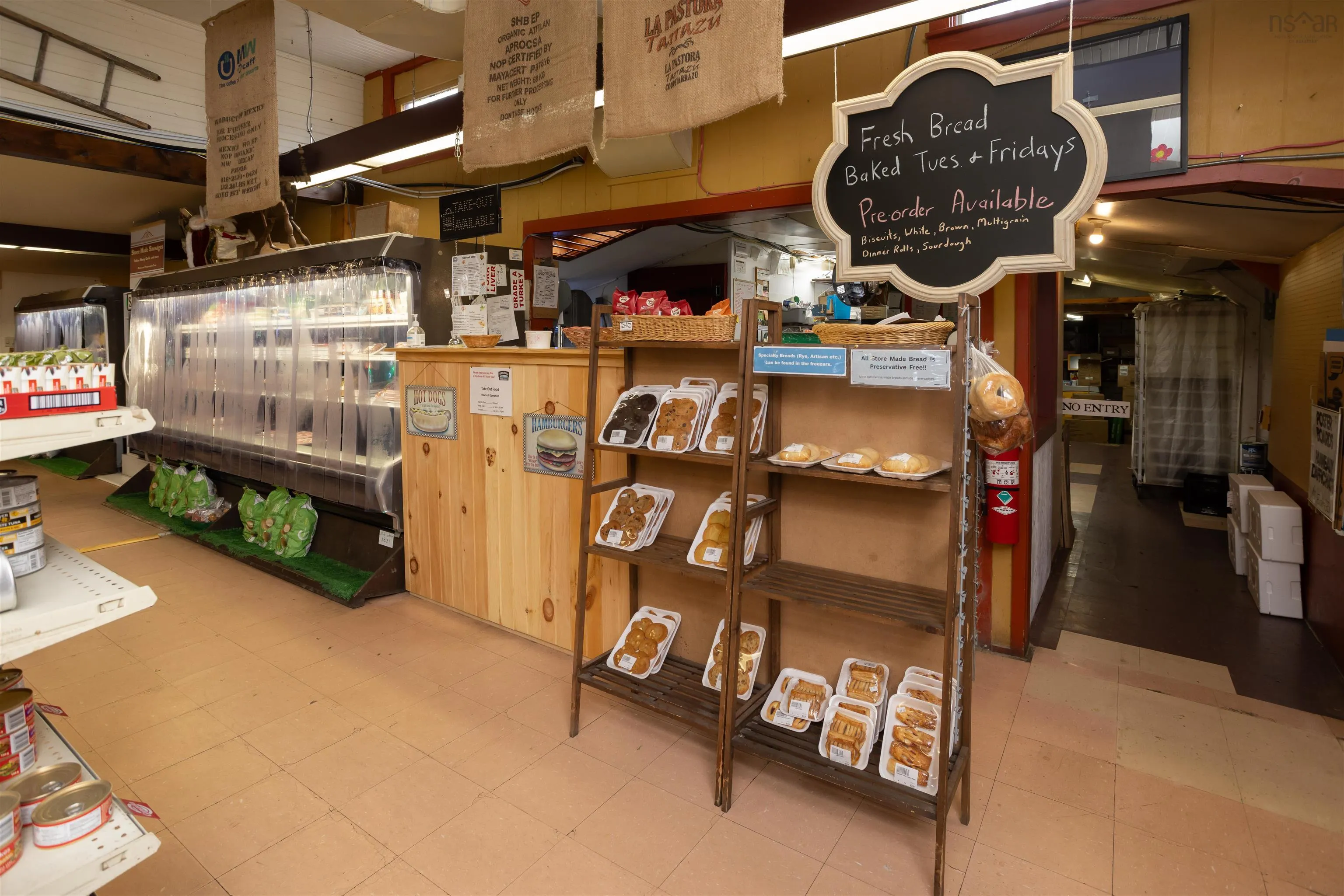15 North Street, Lockeport, NS B0T 1L0, ,Commercial Sale,For Sale,North,202523228