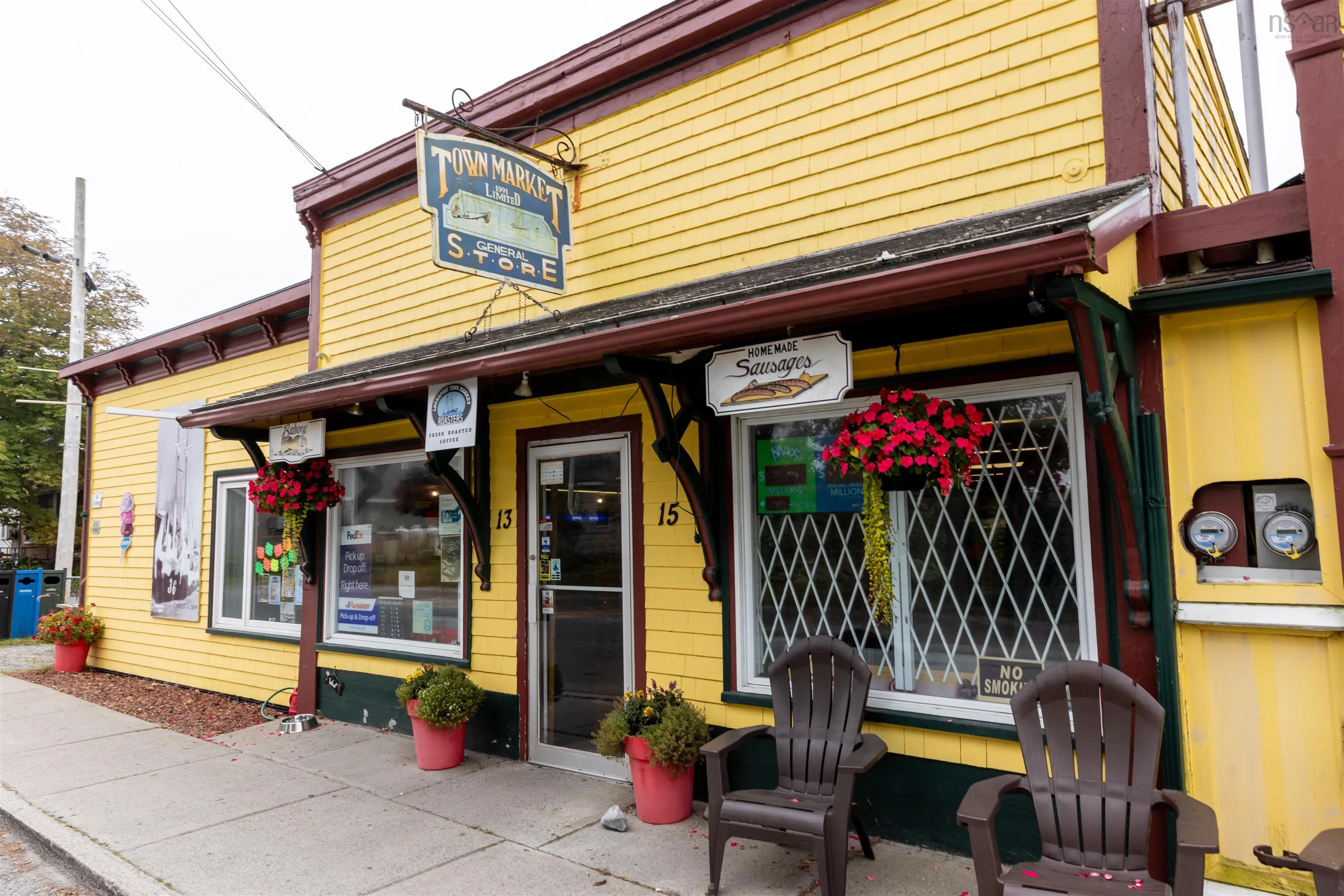 15 North Street, Lockeport, NS B0T 1L0, ,Commercial Sale,For Sale,North,202523228