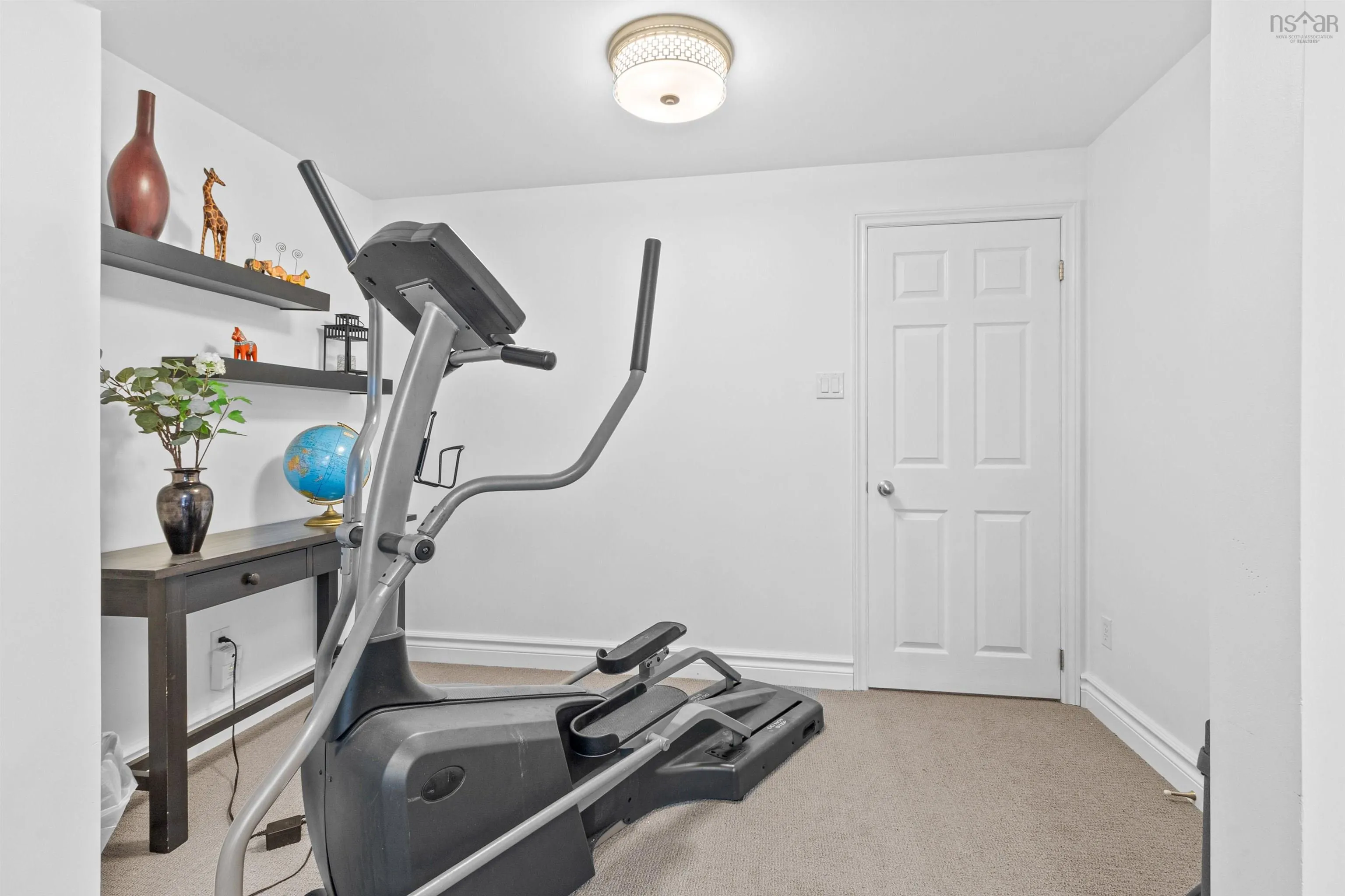454 Basinview Drive, Bedford, NS B4A 1T4, 3 Bedrooms Bedrooms, ,4 BathroomsBathrooms,Residential,For Sale,Basinview,202518617