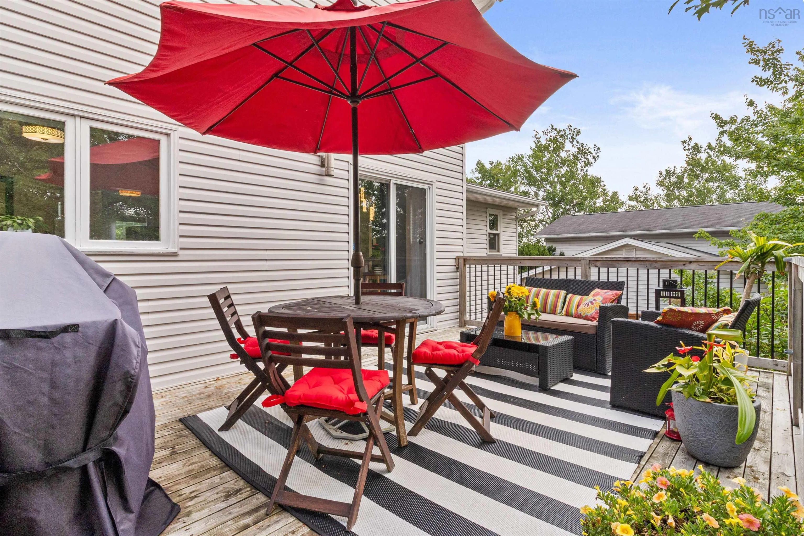 454 Basinview Drive, Bedford, NS B4A 1T4, 3 Bedrooms Bedrooms, ,4 BathroomsBathrooms,Residential,For Sale,Basinview,202518617