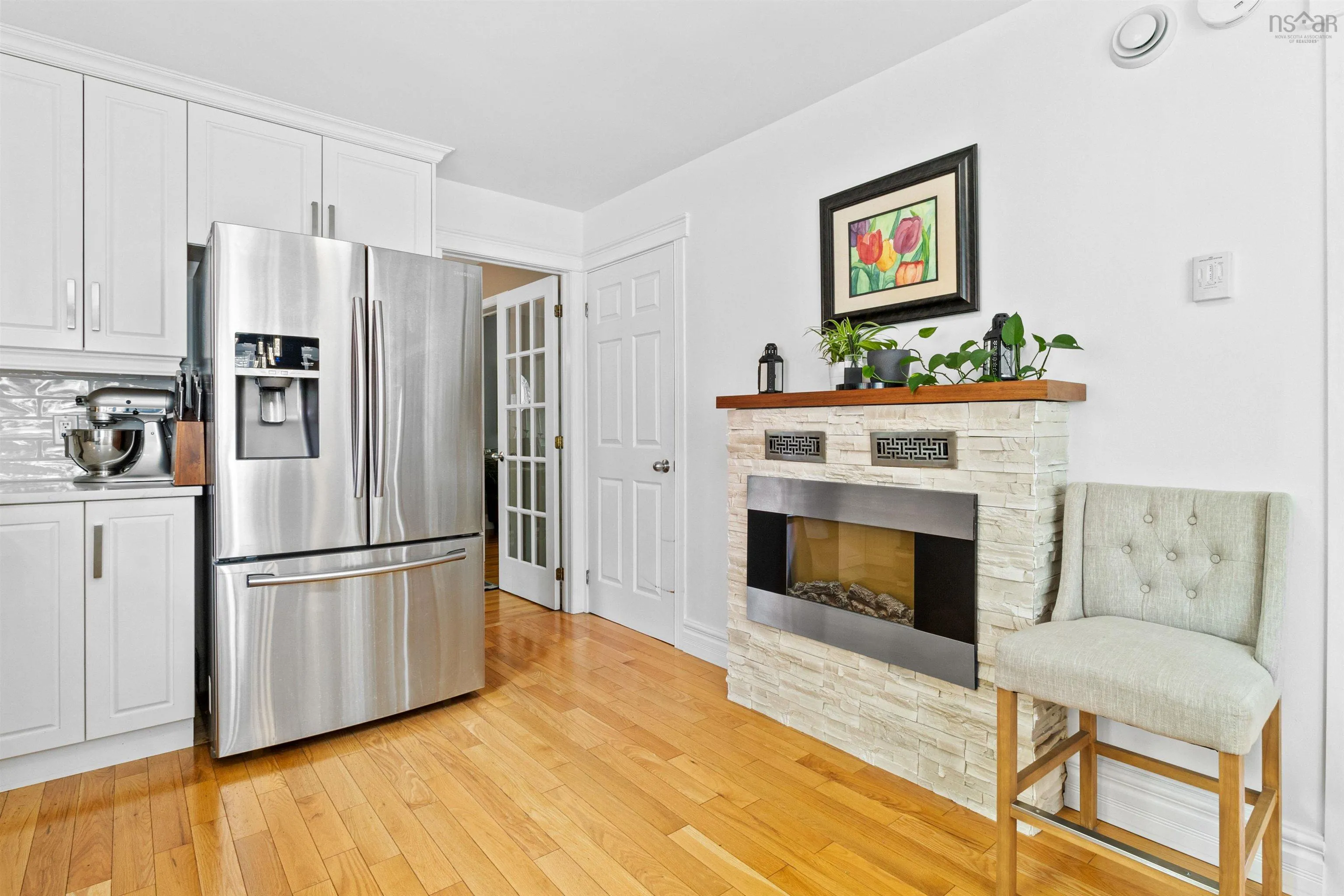 454 Basinview Drive, Bedford, NS B4A 1T4, 3 Bedrooms Bedrooms, ,4 BathroomsBathrooms,Residential,For Sale,Basinview,202518617