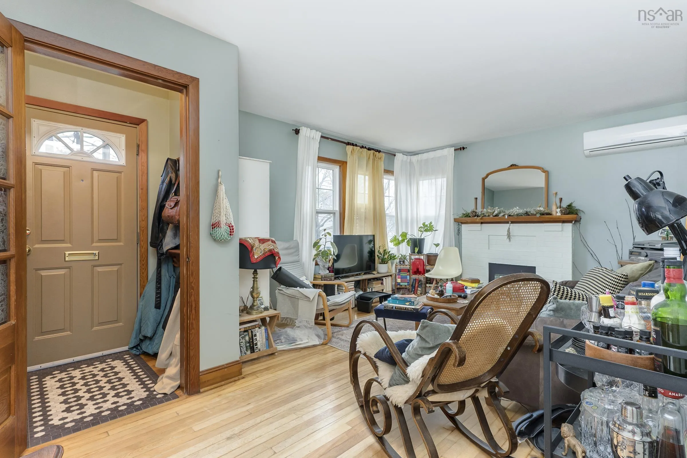 7142 Abbott Drive, Halifax, NS B3L 2L7, 2 Bedrooms Bedrooms, ,2 BathroomsBathrooms,Residential,For Sale,Abbott,202525478