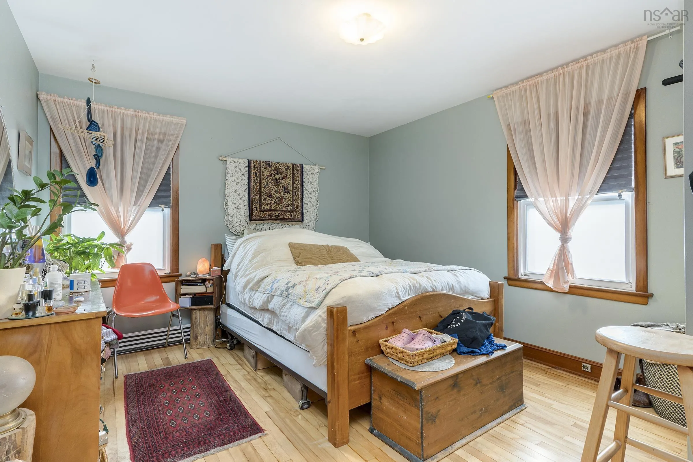 7142 Abbott Drive, Halifax, NS B3L 2L7, 2 Bedrooms Bedrooms, ,2 BathroomsBathrooms,Residential,For Sale,Abbott,202525478