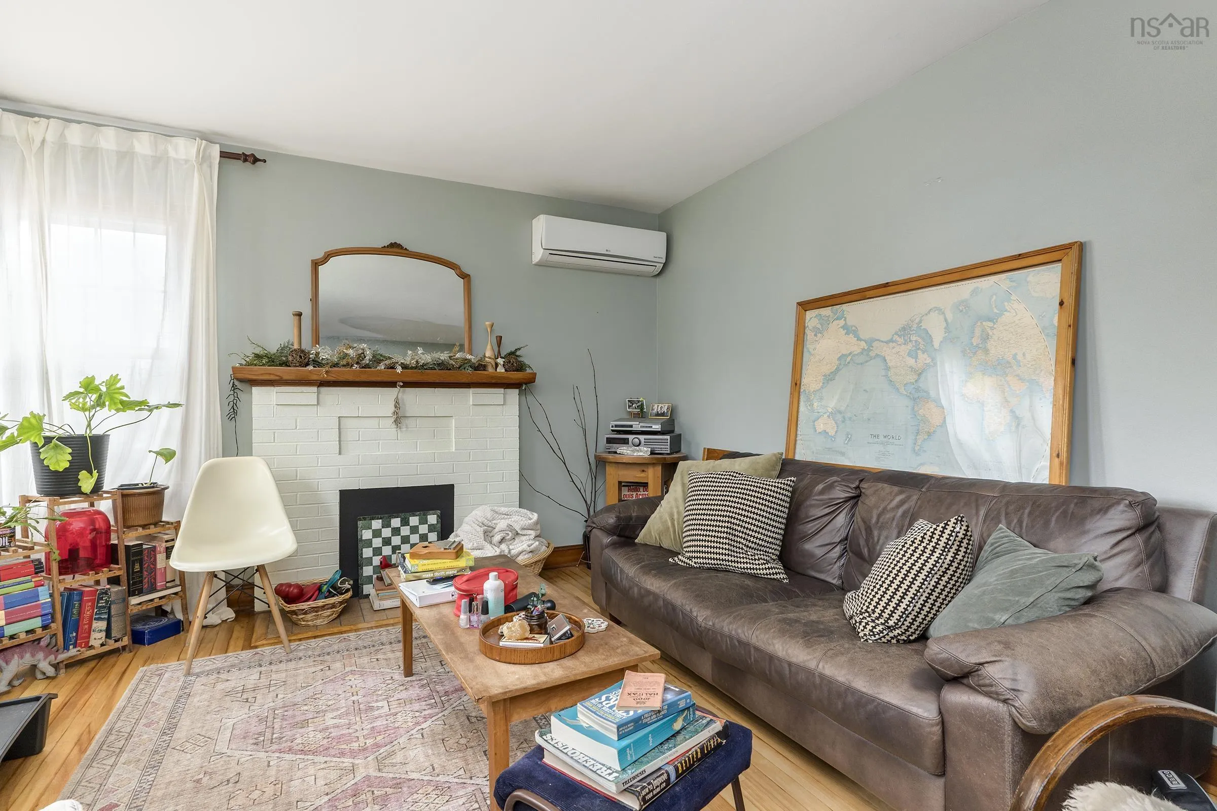 7142 Abbott Drive, Halifax, NS B3L 2L7, 2 Bedrooms Bedrooms, ,2 BathroomsBathrooms,Residential,For Sale,Abbott,202525478