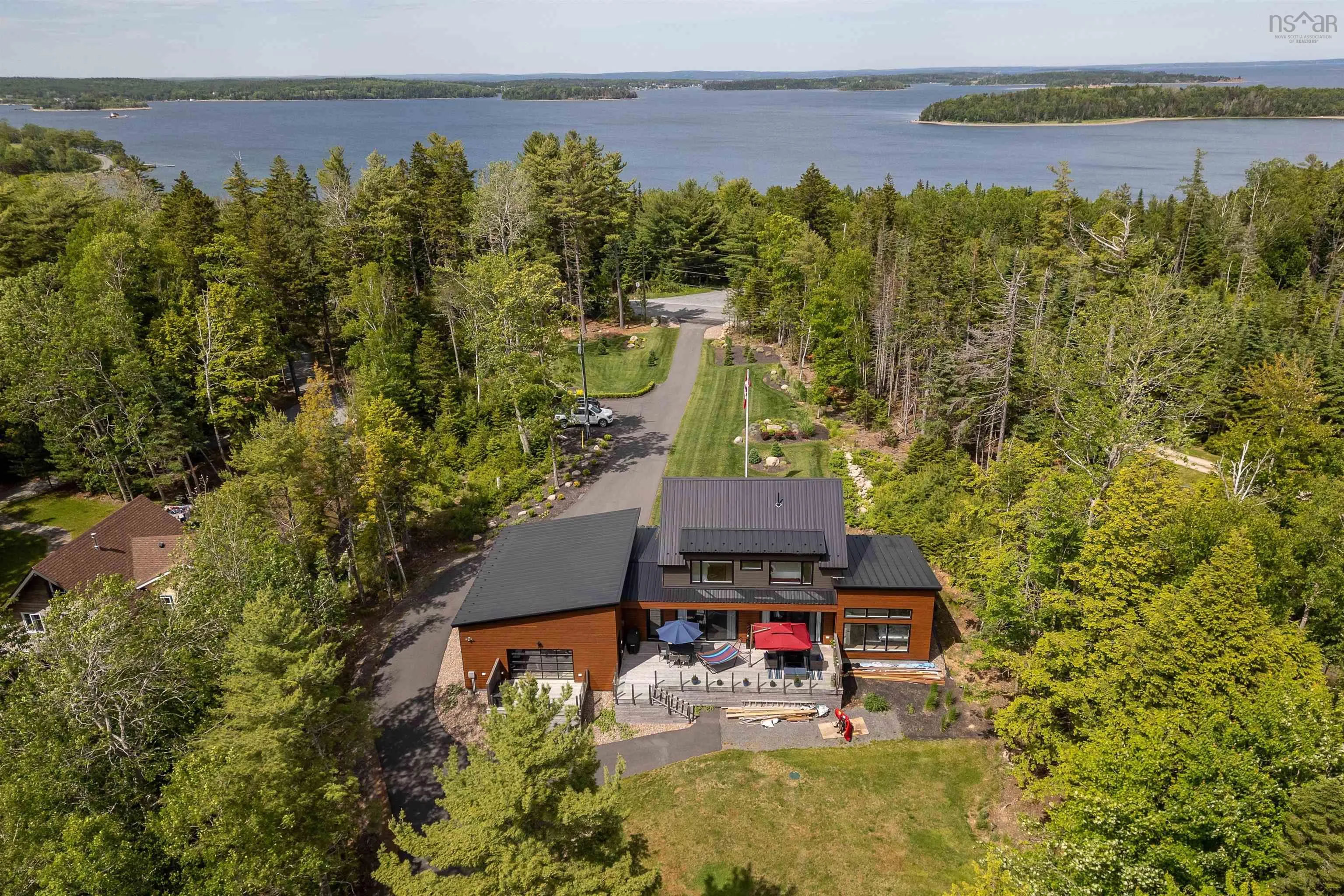 528 Hermans Island Road, Mahone Bay Ns B0j 1c0, 4 Bedrooms Bedrooms, ,3 BathroomsBathrooms,Residential,For Sale,Hermans Island,202504326