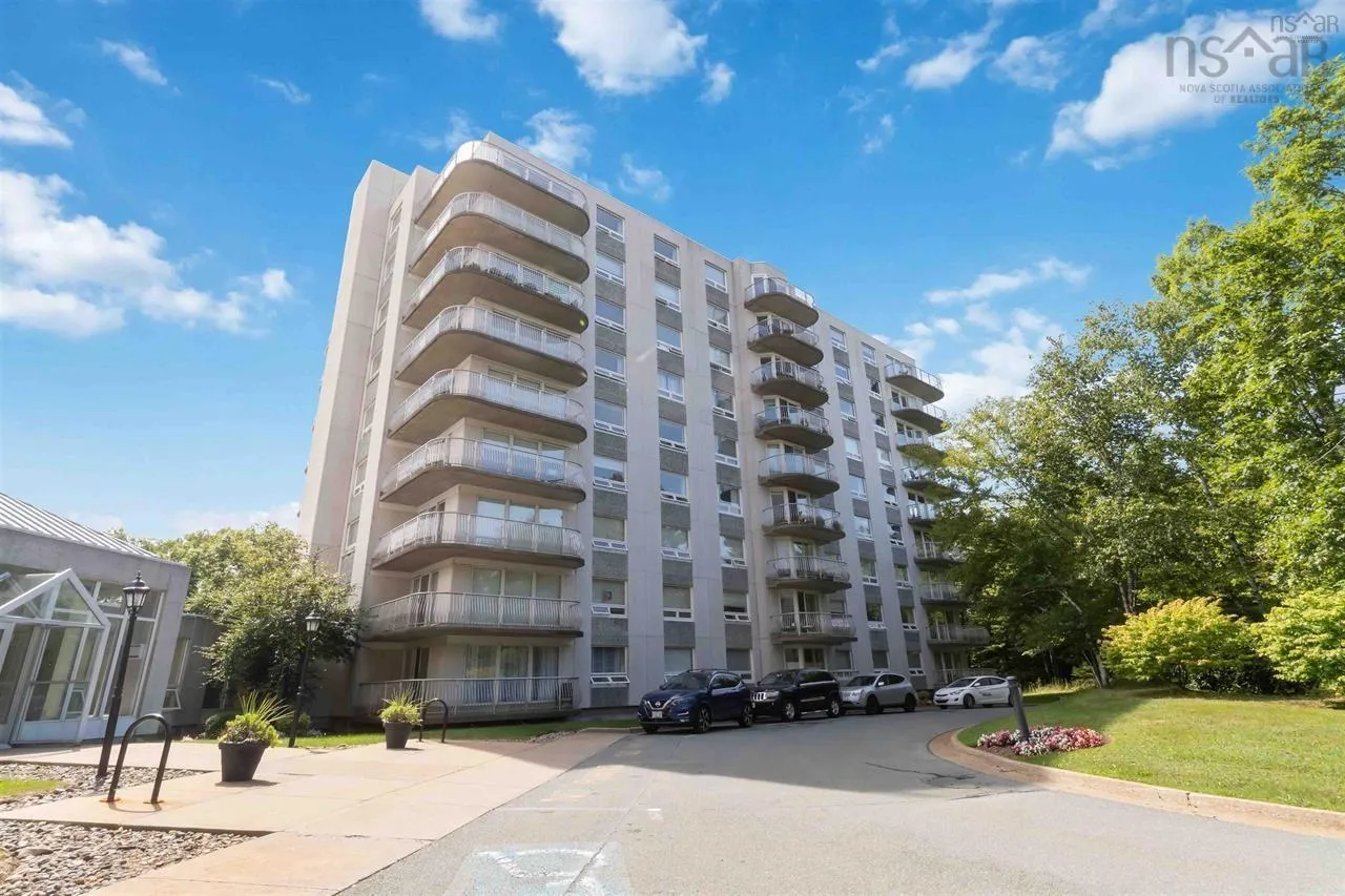 304-30 Brookdale Crescent, Dartmouth, NS B3A 4T7, 2 Bedrooms Bedrooms, ,2 BathroomsBathrooms,Residential,For Sale,Brookdale Crescent,202523954
