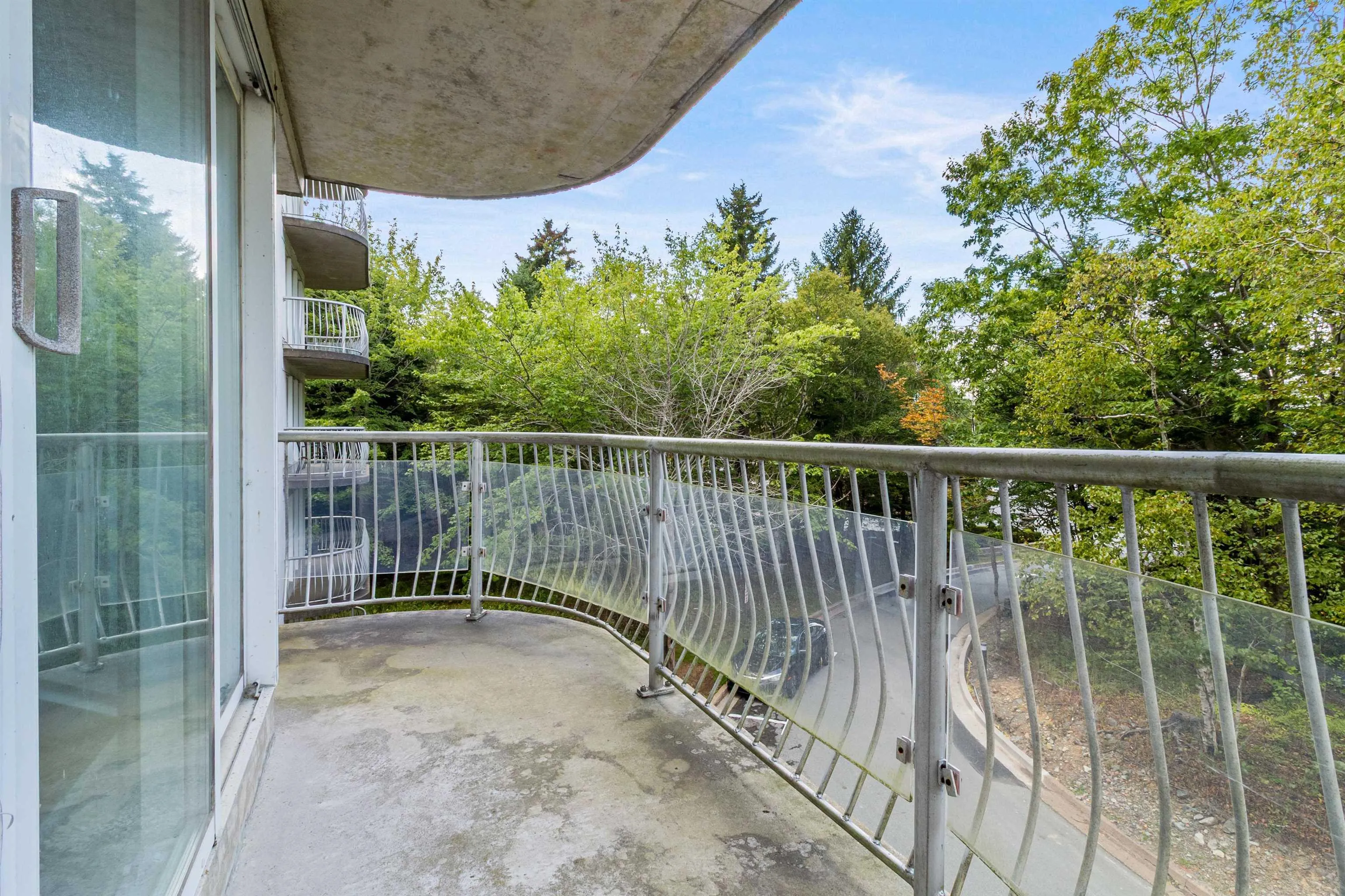 304-30 Brookdale Crescent, Dartmouth, NS B3A 4T7, 2 Bedrooms Bedrooms, ,2 BathroomsBathrooms,Residential,For Sale,Brookdale Crescent,202523954