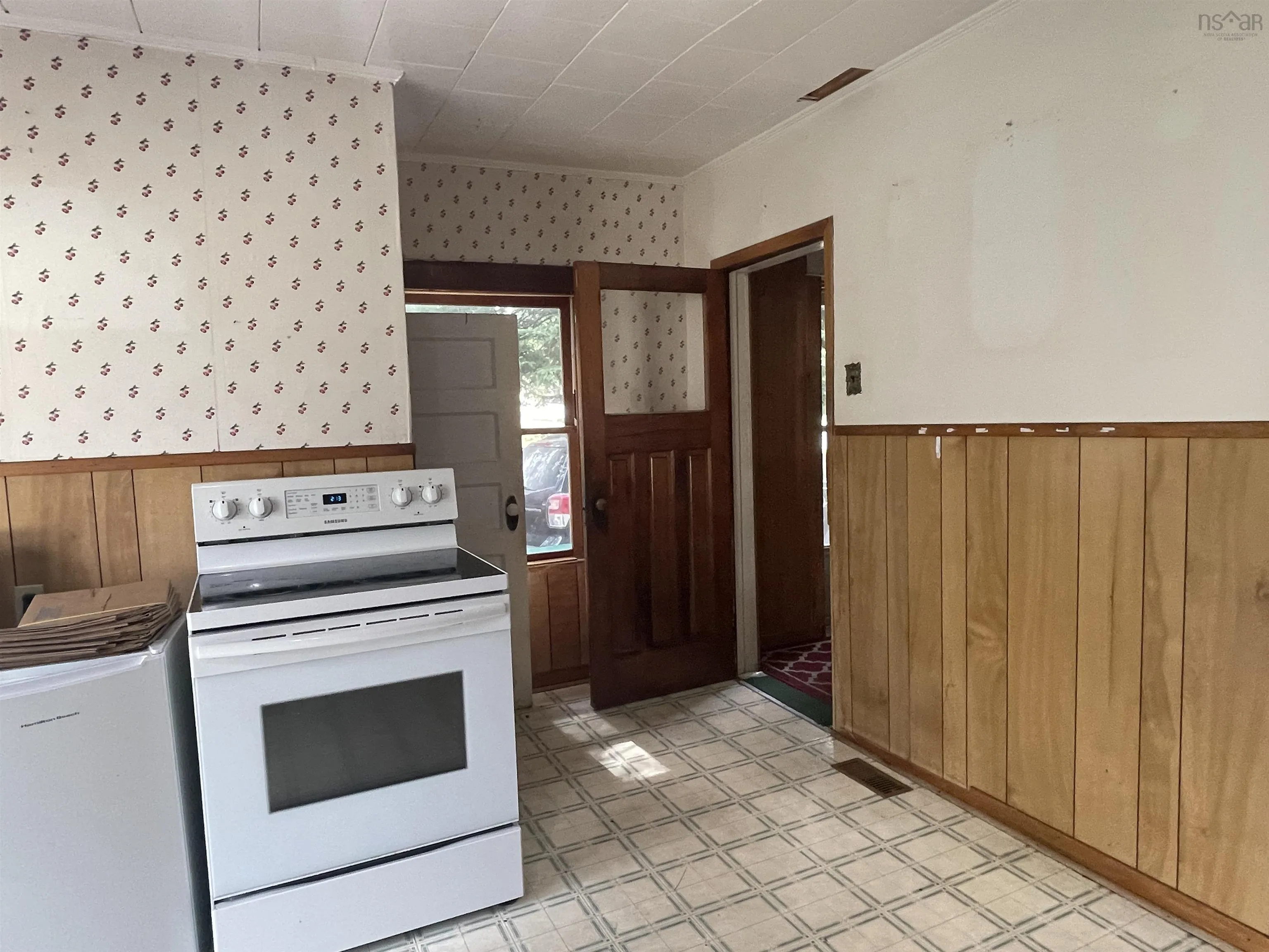 58 7th Street, Trenton, NS B0K 1X0, 4 Bedrooms Bedrooms, ,1 BathroomBathrooms,Residential,For Sale,Seventh,202520509