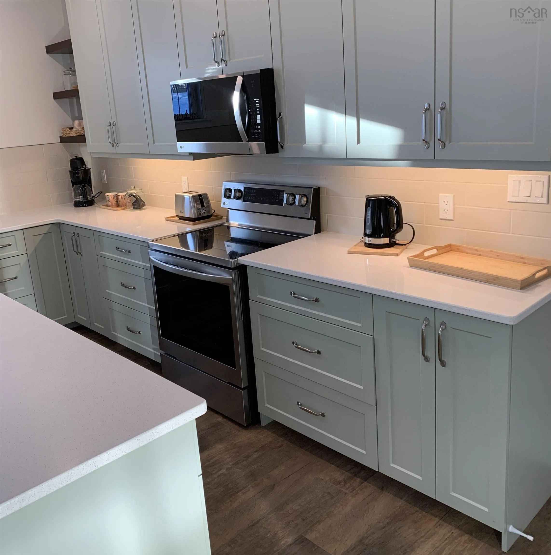 231 Hawthorn Road, Mahone Bay Ns B0j 2e0, 3 Bedrooms Bedrooms, ,2 BathroomsBathrooms,Residential,For Sale,Hawthorn,202504924