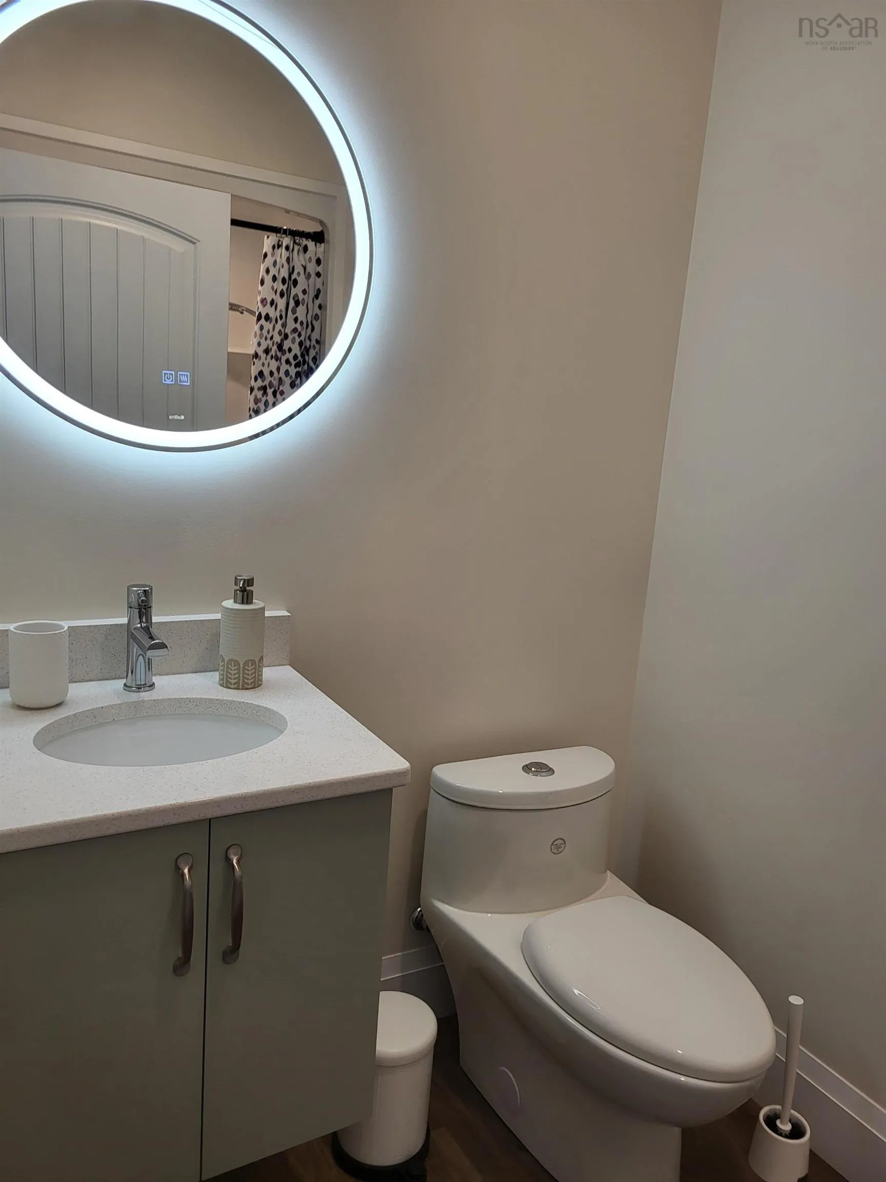 231 Hawthorn Road, Mahone Bay Ns B0j 2e0, 3 Bedrooms Bedrooms, ,2 BathroomsBathrooms,Residential,For Sale,Hawthorn,202504924