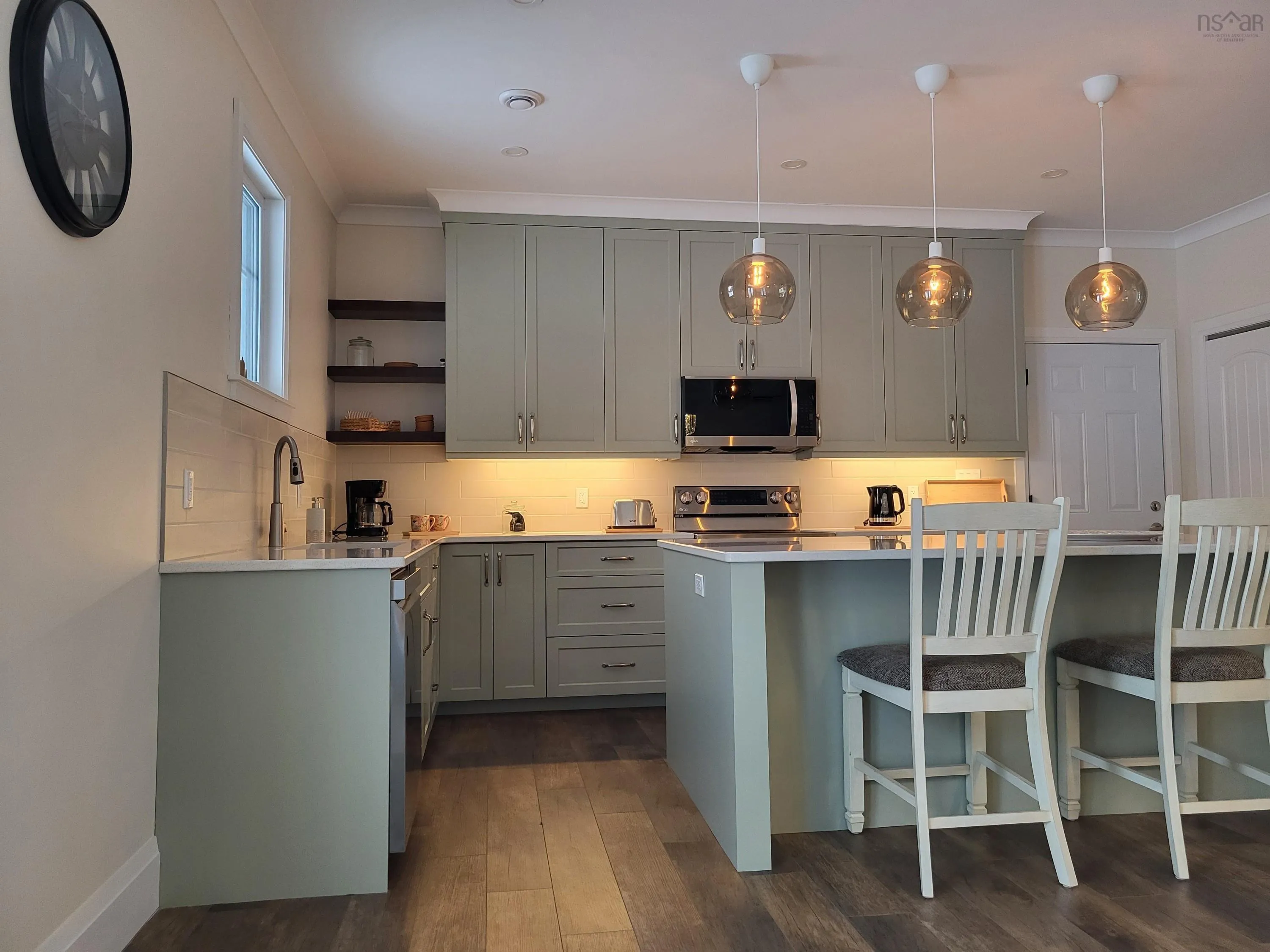 231 Hawthorn Road, Mahone Bay Ns B0j 2e0, 3 Bedrooms Bedrooms, ,2 BathroomsBathrooms,Residential,For Sale,Hawthorn,202504924