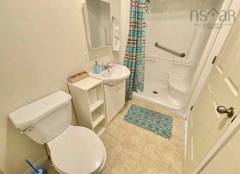 319 Cockburn Street, New Waterford, NS B1J 4J8, 4 Bedrooms Bedrooms, ,2 BathroomsBathrooms,Residential,For Sale,Cockburn,202525436
