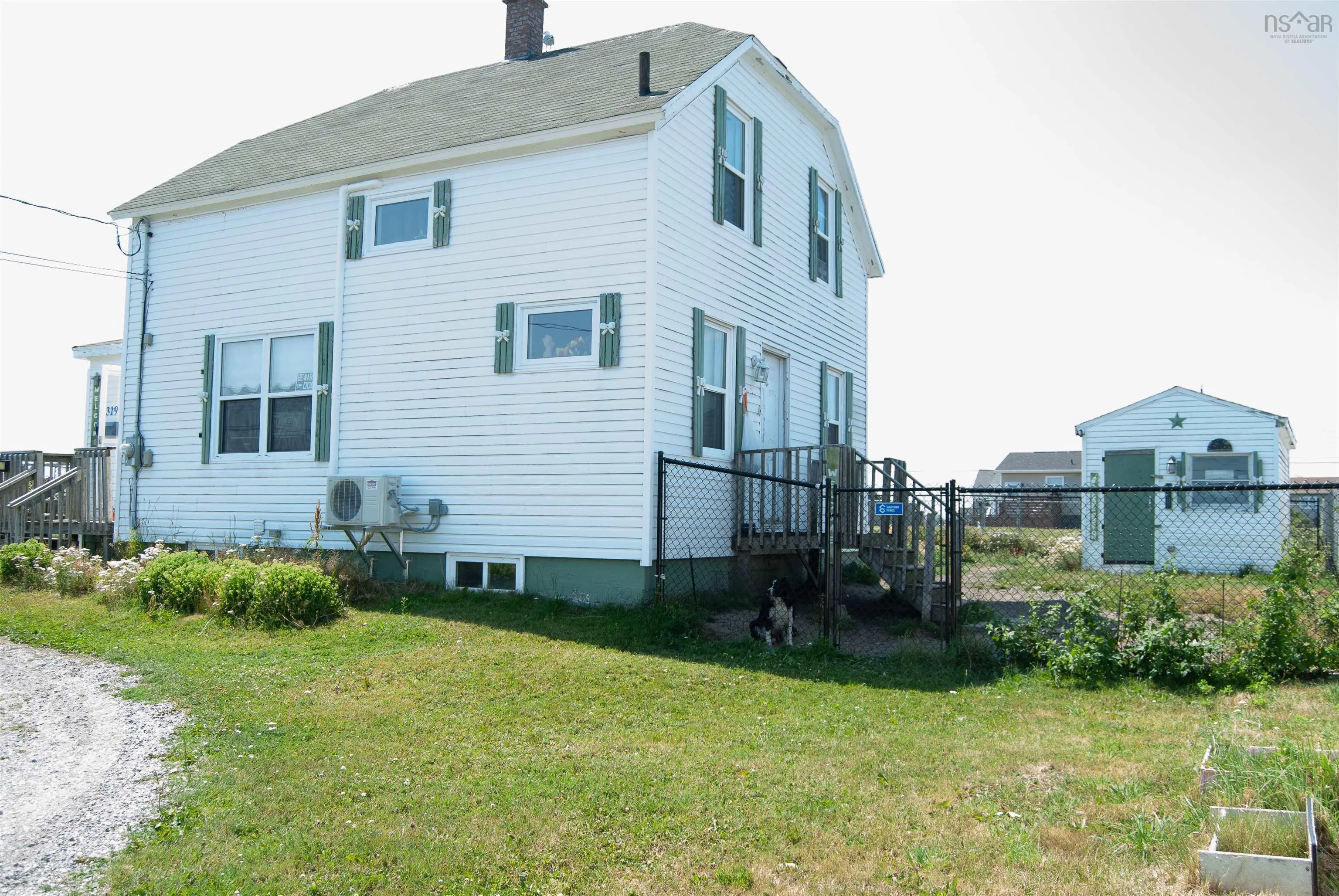 319 Cockburn Street, New Waterford, NS B1J 4J8, 4 Bedrooms Bedrooms, ,2 BathroomsBathrooms,Residential,For Sale,Cockburn,202525436
