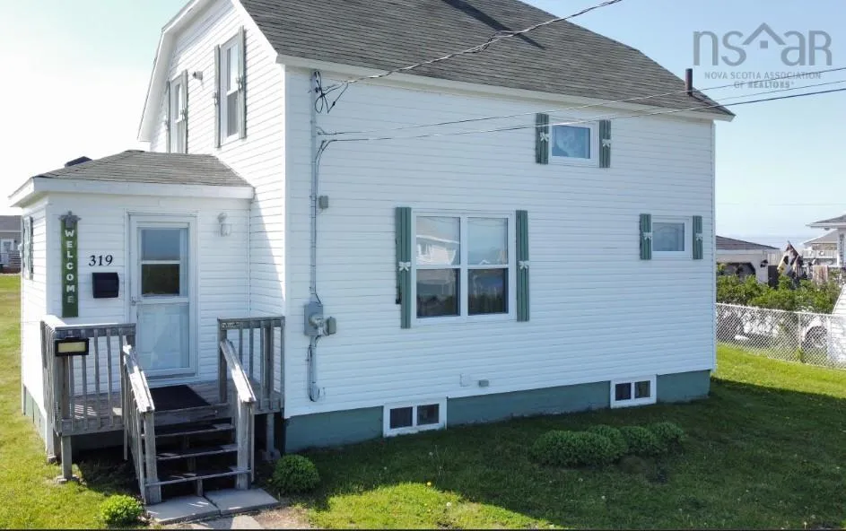 319 Cockburn Street, New Waterford, NS B1J 4J8, 4 Bedrooms Bedrooms, ,2 BathroomsBathrooms,Residential,For Sale,Cockburn,202525436