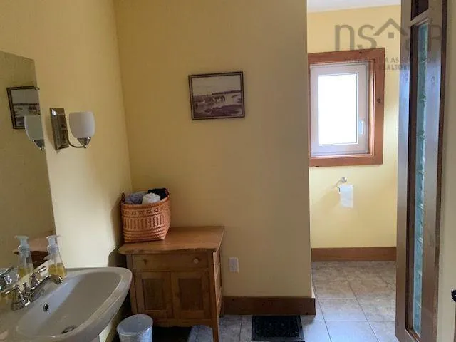 879 Sarsfield Road, Chipman Brook, NS B0P 1V0, 2 Bedrooms Bedrooms, ,3 BathroomsBathrooms,Residential,For Sale,Road,202515652