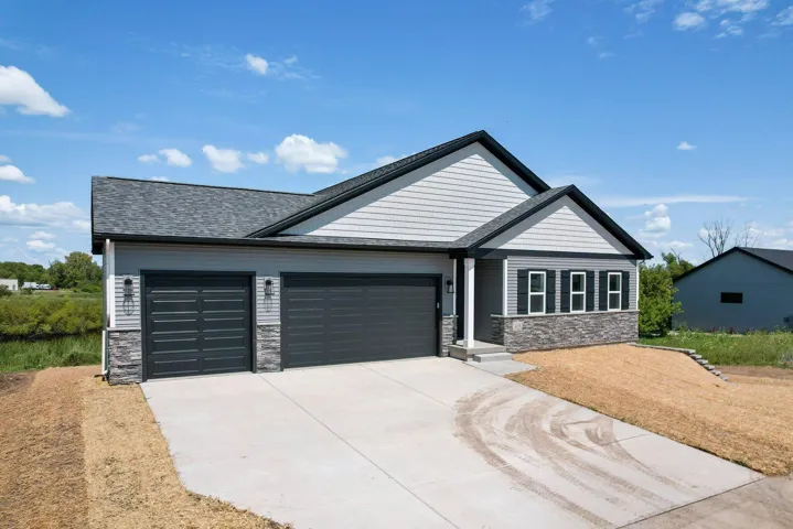 404 Michelle Lane, Cottage Grove, WI 53527, 4 Bedrooms Bedrooms, ,3 BathroomsBathrooms,Residential,For Sale,Michelle,2004285