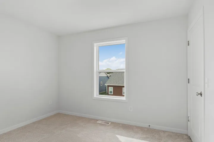 366 Wild Rose Way, Stoughton, WI 53527, 4 Bedrooms Bedrooms, ,3 BathroomsBathrooms,Residential,For Sale,Wild Rose,2004307