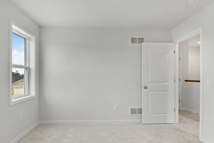 366 Wild Rose Way, Stoughton, WI 53527, 4 Bedrooms Bedrooms, ,3 BathroomsBathrooms,Residential,For Sale,Wild Rose,2004307