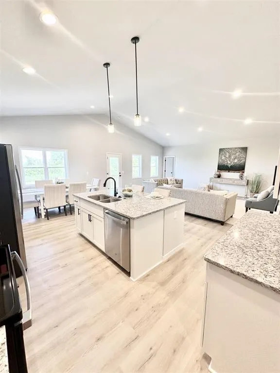 317 Dahlia Drive, Stoughton, WI 53589, 3 Bedrooms Bedrooms, ,2 BathroomsBathrooms,Residential,For Sale,Dahlia,2005020