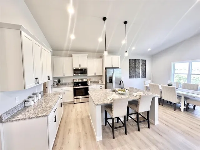 317 Dahlia Drive, Stoughton, WI 53589, 3 Bedrooms Bedrooms, ,2 BathroomsBathrooms,Residential,For Sale,Dahlia,2005020