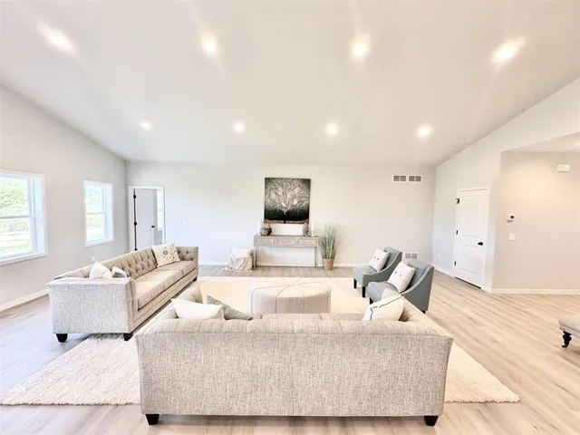 317 Dahlia Drive, Stoughton, WI 53589, 3 Bedrooms Bedrooms, ,2 BathroomsBathrooms,Residential,For Sale,Dahlia,2005020