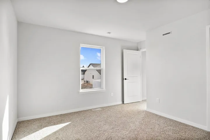 388 Lilac Lane, Stoughton, WI 53589, 3 Bedrooms Bedrooms, ,2 BathroomsBathrooms,Residential,For Sale,Lilac,2006509