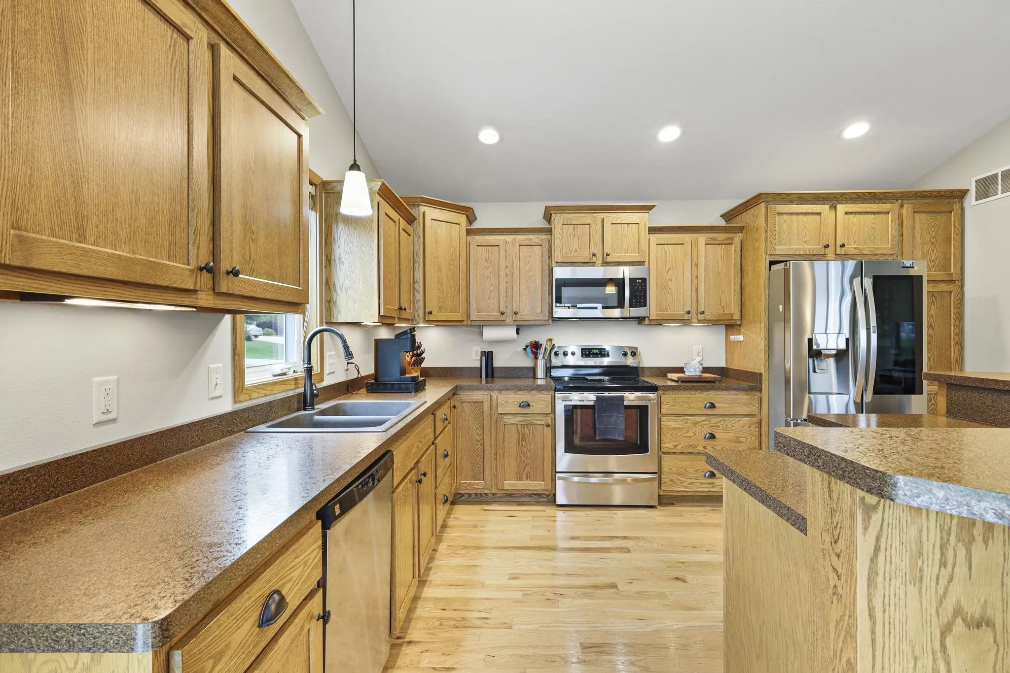 816 Haskell Court, Stoughton, WI 53589, 4 Bedrooms Bedrooms, ,2 BathroomsBathrooms,Residential,For Sale,Haskell,2007212
