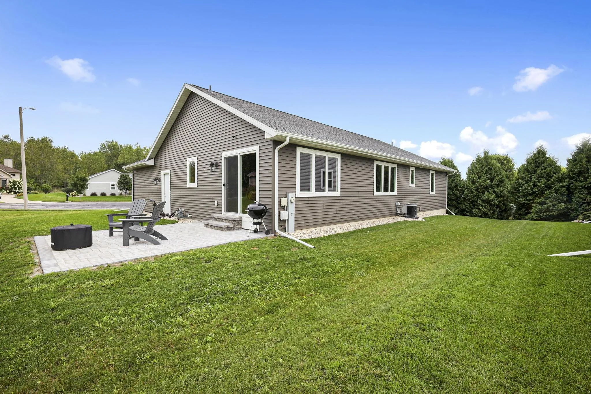 816 Haskell Court, Stoughton, WI 53589, 4 Bedrooms Bedrooms, ,2 BathroomsBathrooms,Residential,For Sale,Haskell,2007212