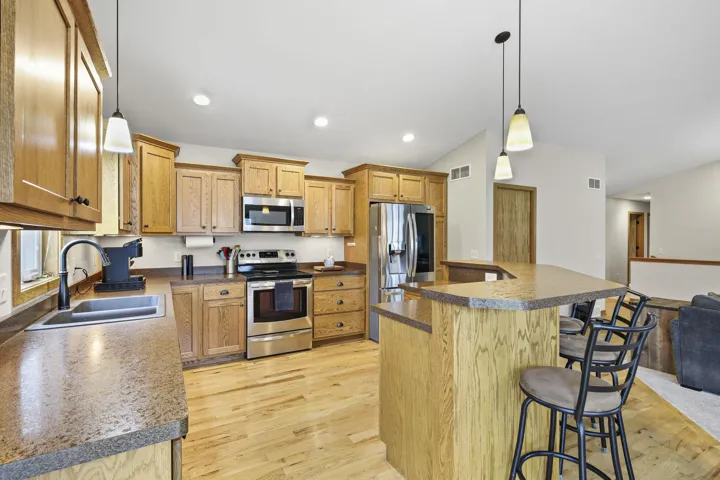 816 Haskell Court, Stoughton, WI 53589, 4 Bedrooms Bedrooms, ,2 BathroomsBathrooms,Residential,For Sale,Haskell,2007212