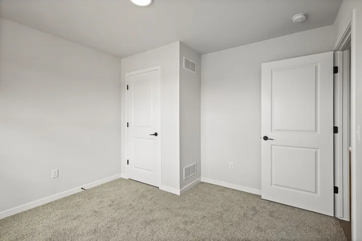 400 Orchid Avenue, Stoughton, WI 53589, 3 Bedrooms Bedrooms, ,2 BathroomsBathrooms,Residential,For Sale,Orchid,2008538