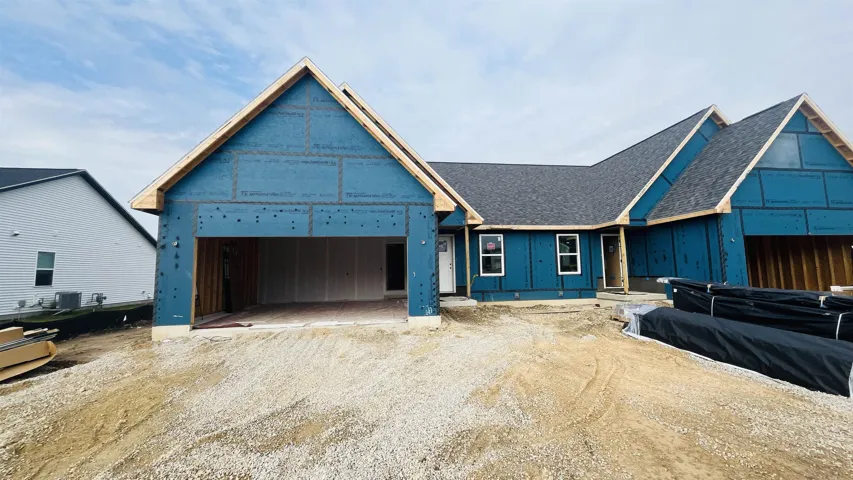 388 Lilac Lane, Stoughton, WI 53589, 3 Bedrooms Bedrooms, ,2 BathroomsBathrooms,Residential,For Sale,Lilac,2009081