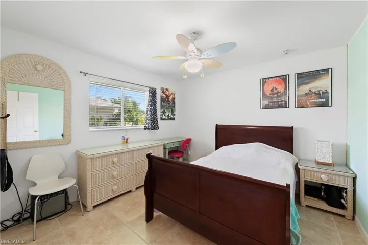 4930 Sw 27th Ave, Cape Coral, Florida 33914