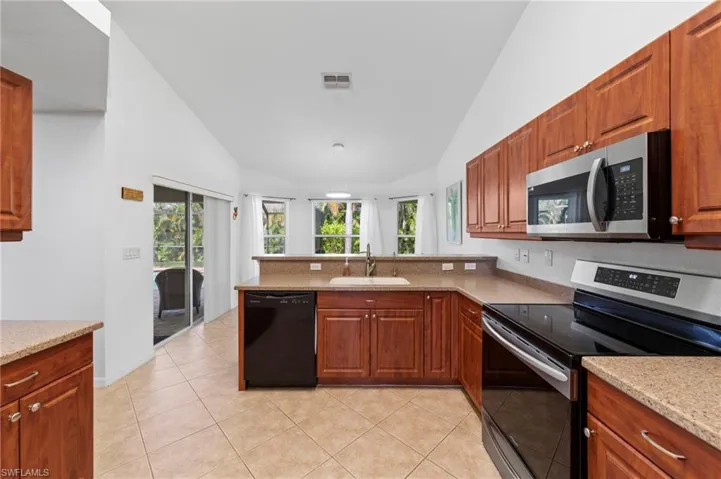4930 Sw 27th Ave, Cape Coral, Florida 33914