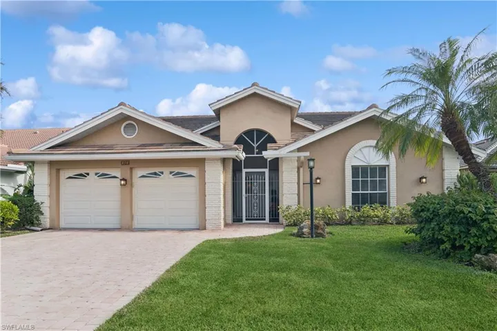 View of front of home.