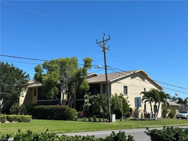4120 Se 19th Pl # 202, Cape Coral Fl 33904