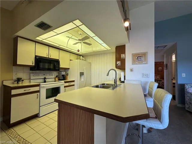 4120 Se 19th Pl # 202, Cape Coral Fl 33904