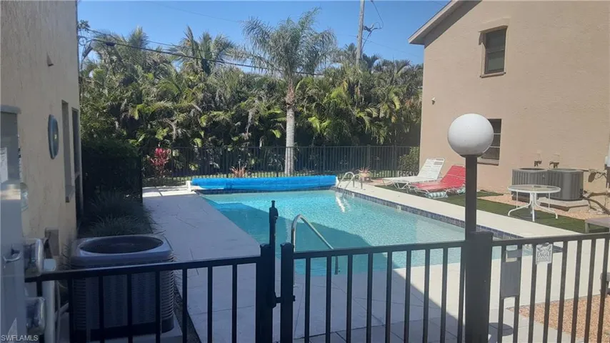4120 Se 19th Pl # 202, Cape Coral Fl 33904