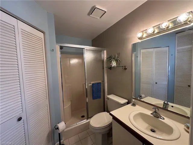 4120 Se 19th Pl # 202, Cape Coral Fl 33904