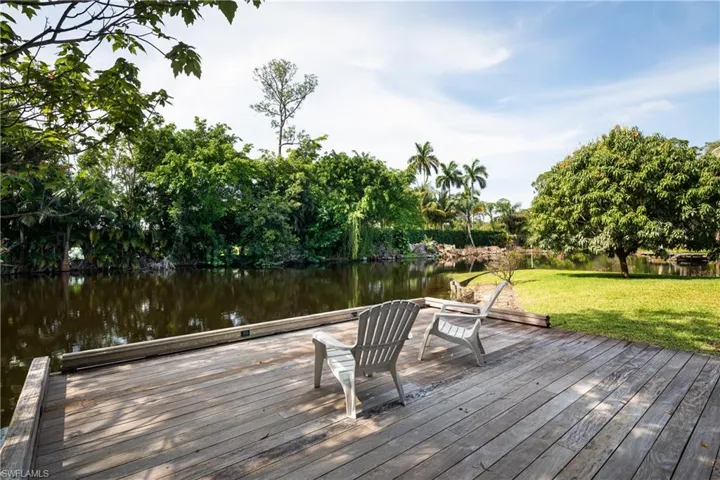 168 North St, Naples Fl 34108