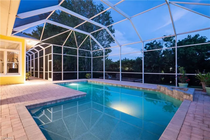 168 North St, Naples Fl 34108
