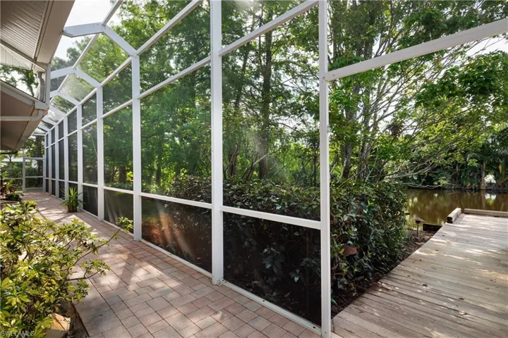 168 North St, Naples Fl 34108