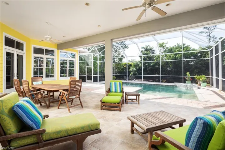 168 North St, Naples Fl 34108
