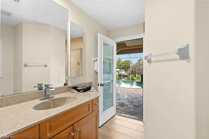 Ensuite bath is also a pool bath!